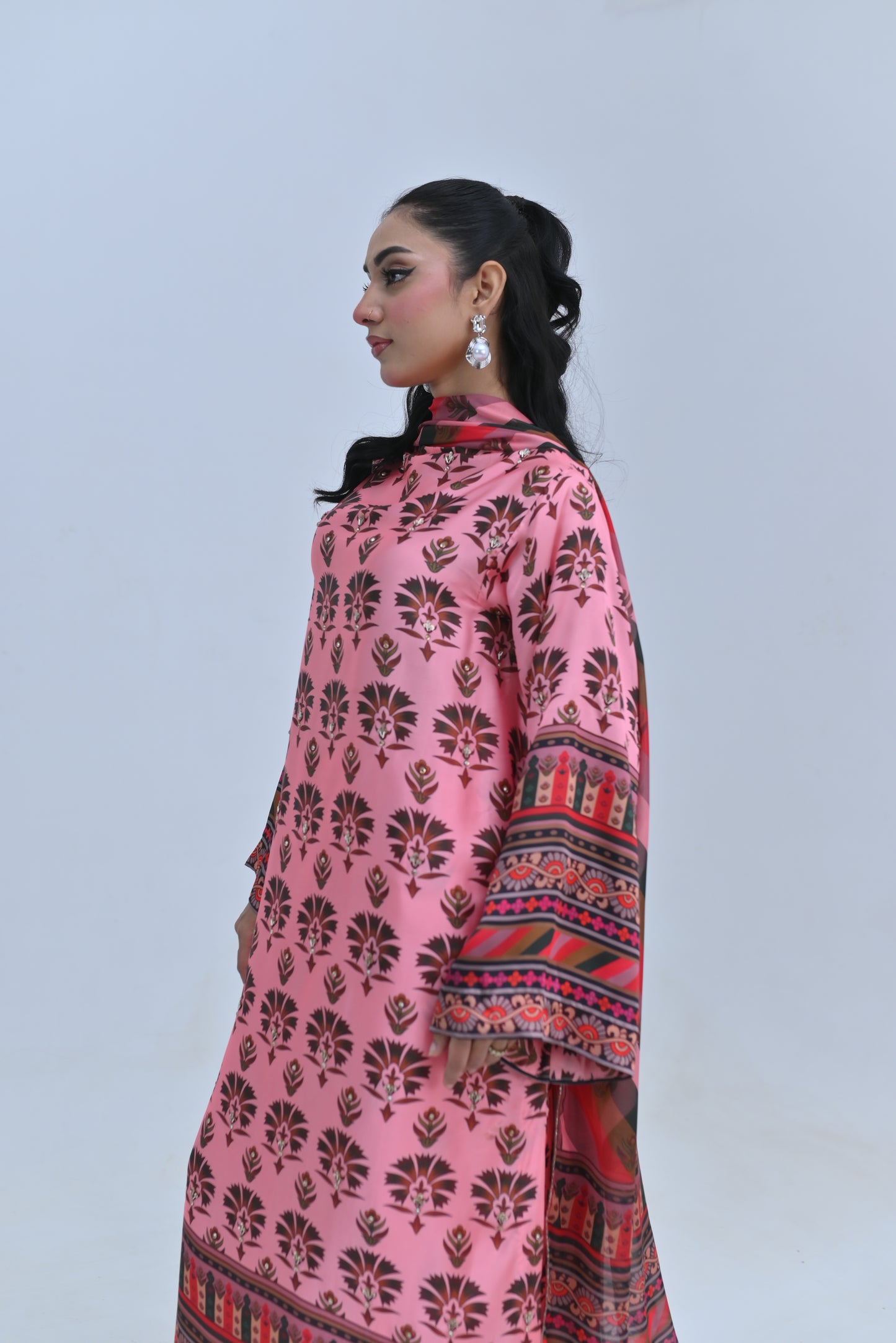 Mughal-Inspired Elegance