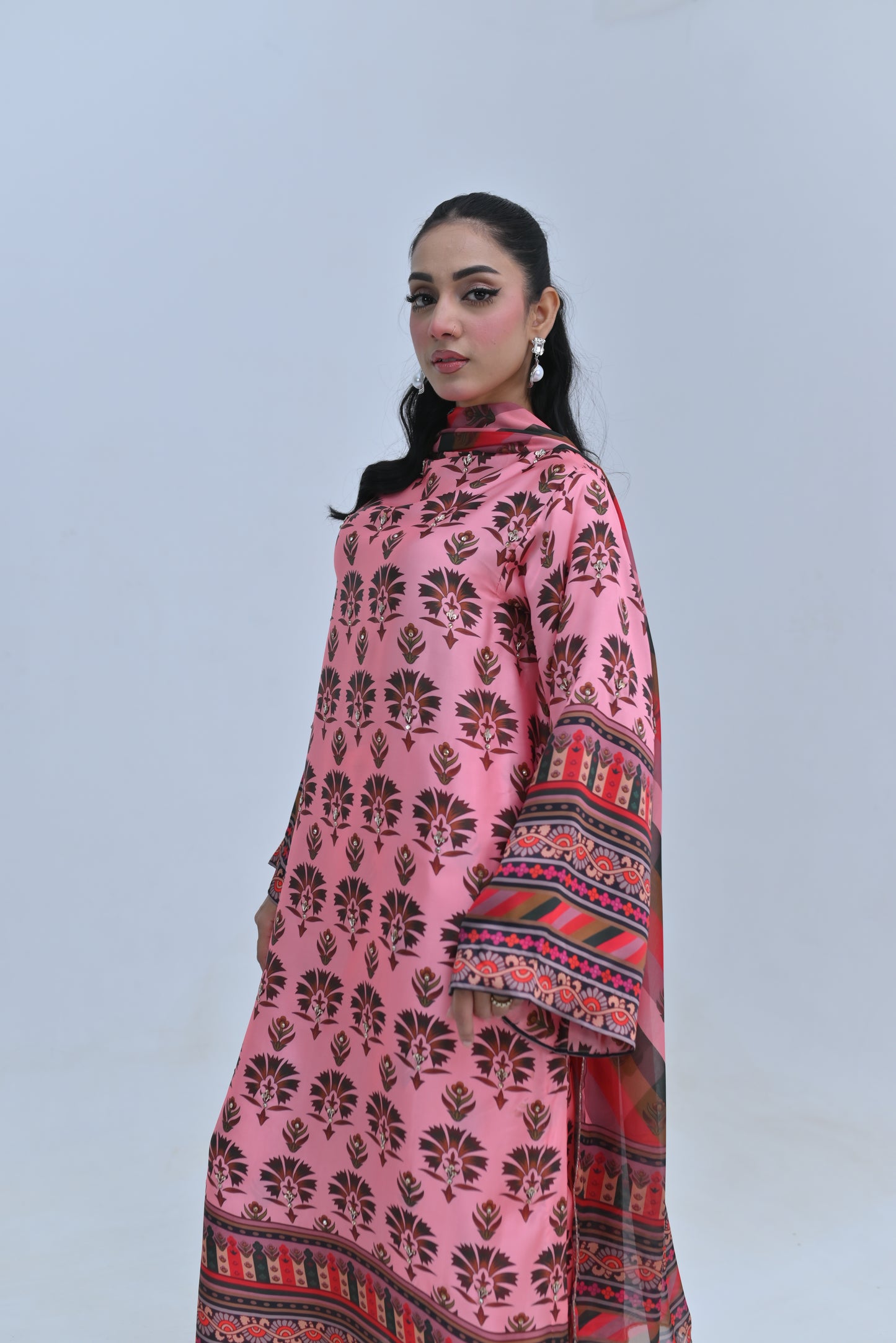 Mughal-Inspired Elegance