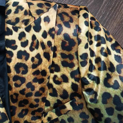 Detail shot of leopard print blazer lapel - ARTSAY