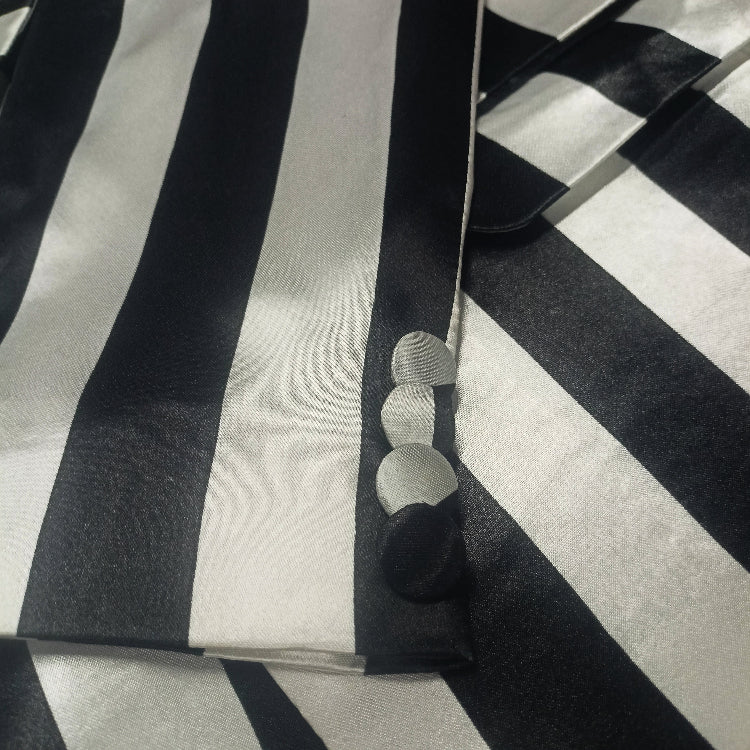 Striped suit available in multiple colors - ARTSAY
