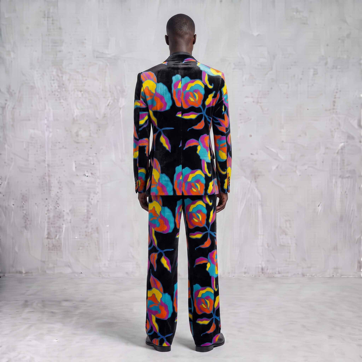 Abstract Floral Men's Suit – Black Velvet