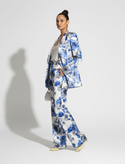 Blue floral print pant suit, back view - ARTSAY